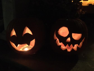 Illustration for article titled The Great TAY Pumpkin Carve Off -- 2015!
